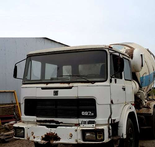 CAMION FIAT 697 camion fiat 697: